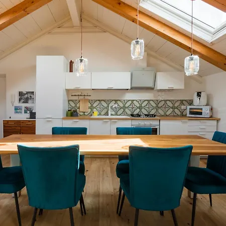 Garibaldi Loft By Dimorra Neapol