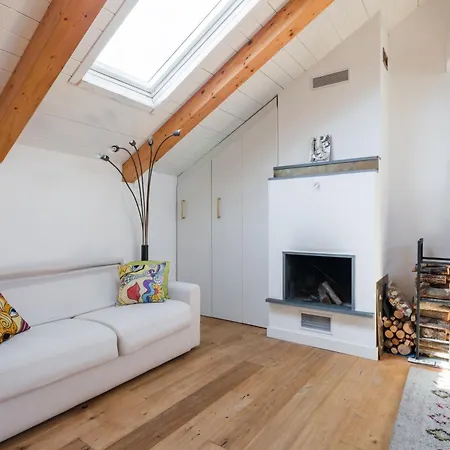 公寓 Garibaldi Loft By Dimorra